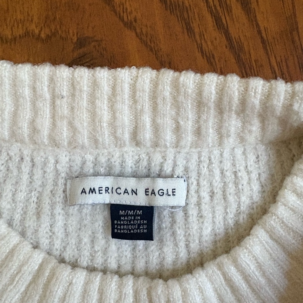 American Eagle Sweater - Picture 4 of 4